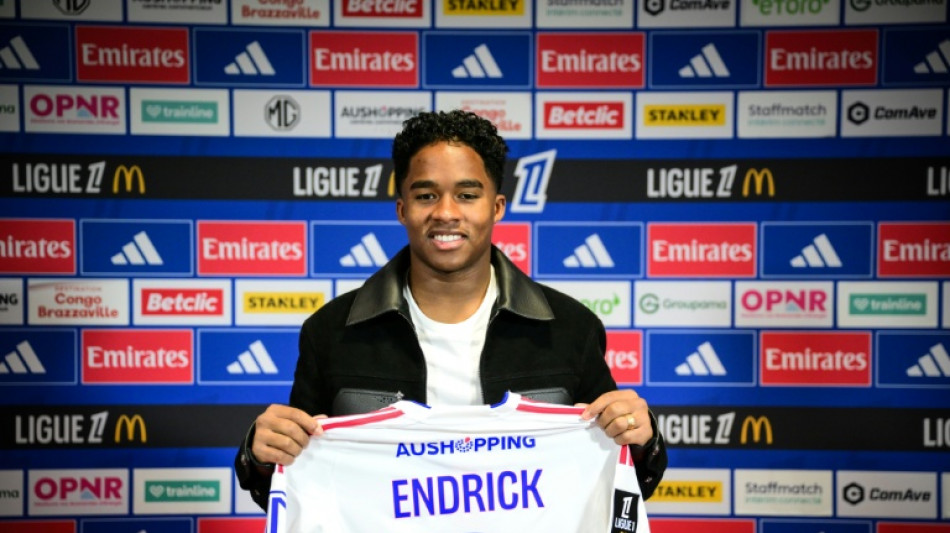 Ligue 1: "Mon coeur et ma t&ecirc;te sont &agrave; Lyon", dit Endrick