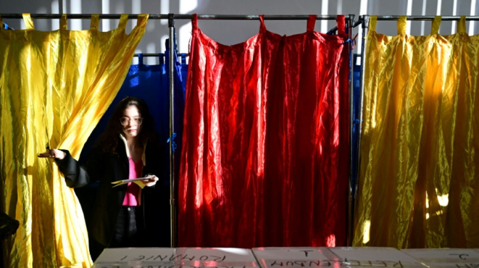 Rum&auml;nien: Razzien der Polizei nach annullierter Pr&auml;sidentschaftswahl 