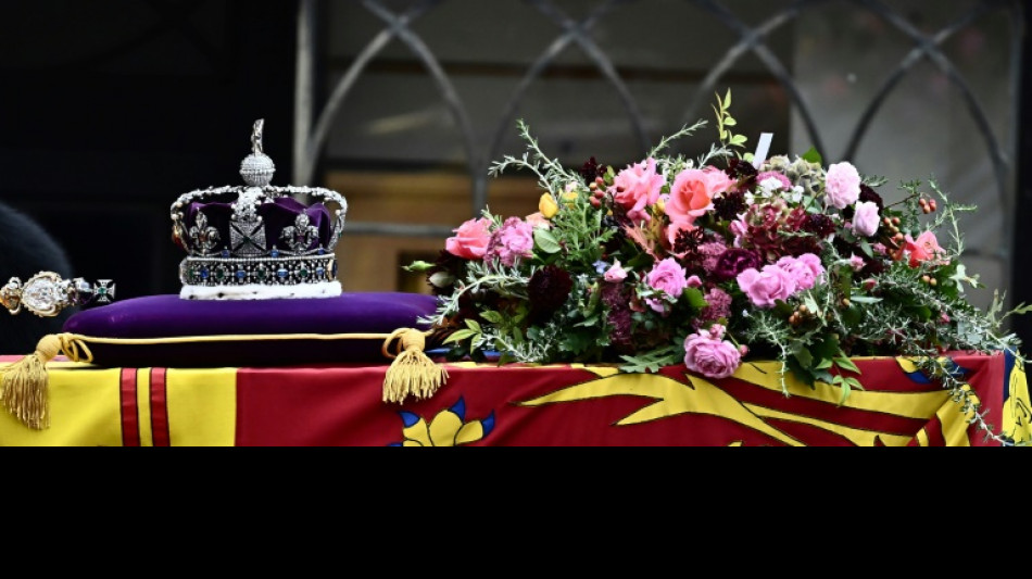En grande pompe et dans l'&eacute;motion, le monde dit adieu &agrave; Elizabeth II