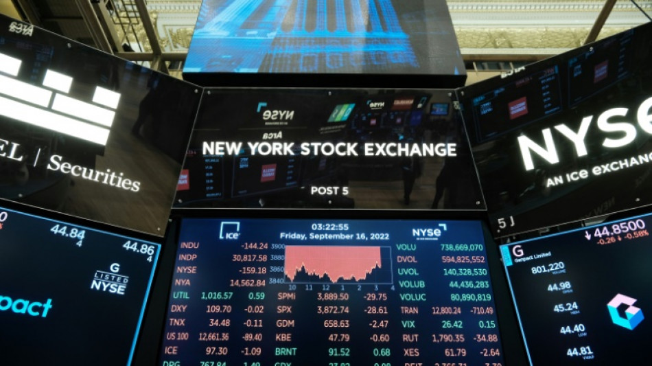 Wall Street termine en baisse, préoccupée par les taux et la Fed