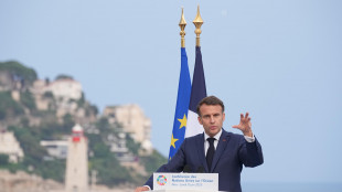 Macron, 'il blocco umanitario a Gaza &egrave; uno scandalo'