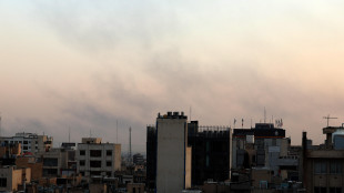 Due potenti esplosioni udite a Teheran