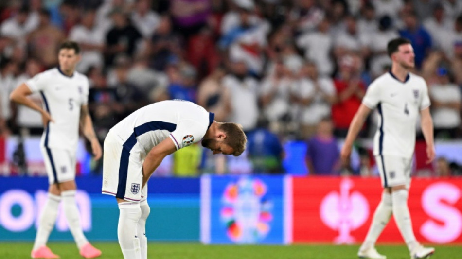 Inglaterra fica no 0 a 0 com Eslov&ecirc;nia e vai &agrave;s oitavas da Euro como 1&ordf; do Grupo C
