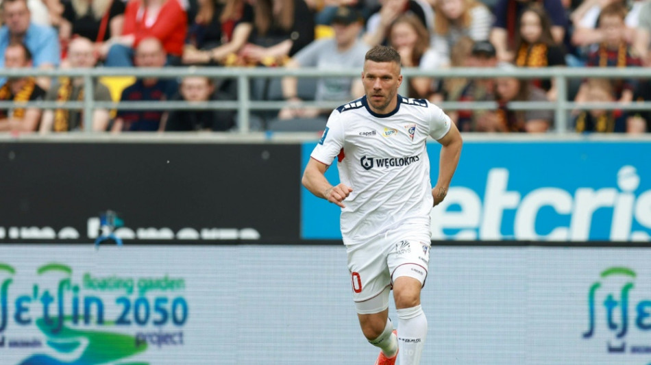 "Aktueller Stand": Podolski h&ouml;rt nach der Saison auf