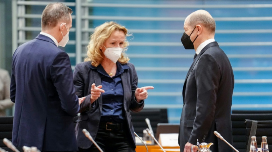 Lemke und Wissing begr&uuml;&szlig;en EU-Einigung f&uuml;r klimaneutrale Neuwagen ab 2035