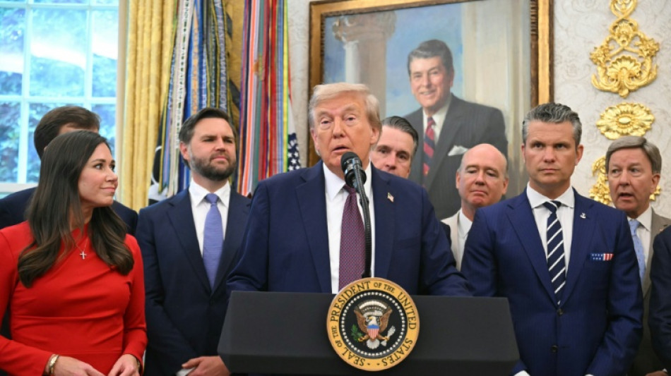 'We're going in,' Trump says of sending troops to Chicago