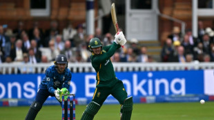 In-form Breetzke stars as South Africa post 330-8 against England
