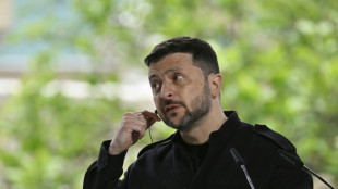 Ukraine says will meet Russia for talks if it agrees to ceasefire