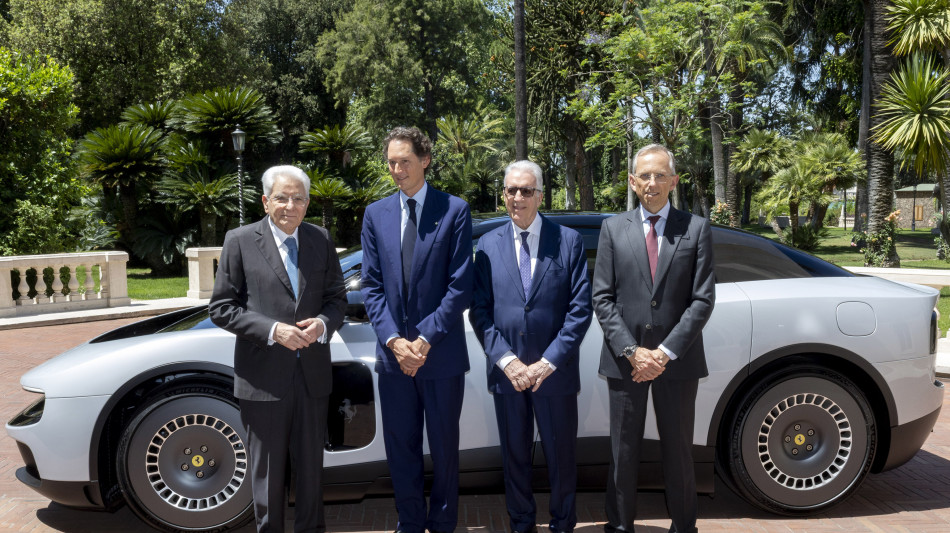 Elkann incontra Mattarella, 'Ferrari Luce simbolo dei valori italiani'