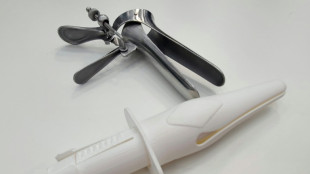 Investigadoras redise&ntilde;an el esp&eacute;culo vaginal para aliviar el dolor y el miedo