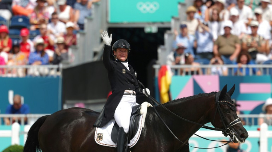 Alem&atilde; Isabell Werth conquista sua 13&ordf; medalha ol&iacute;mpica no hipismo