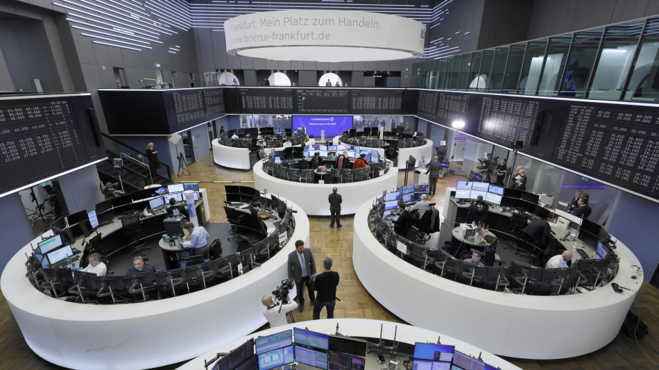 Borsa: l'Europa apre in calo con le tensioni Israele-Iran