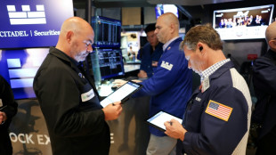 Wall Street peu inqui&egrave;te par les menaces de Trump contre la Fed