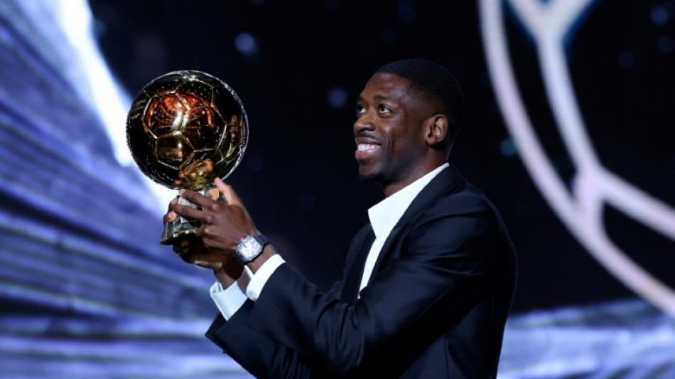 Ligue 1: le sacre de Demb&eacute;l&eacute; estompe le premier accroc du PSG