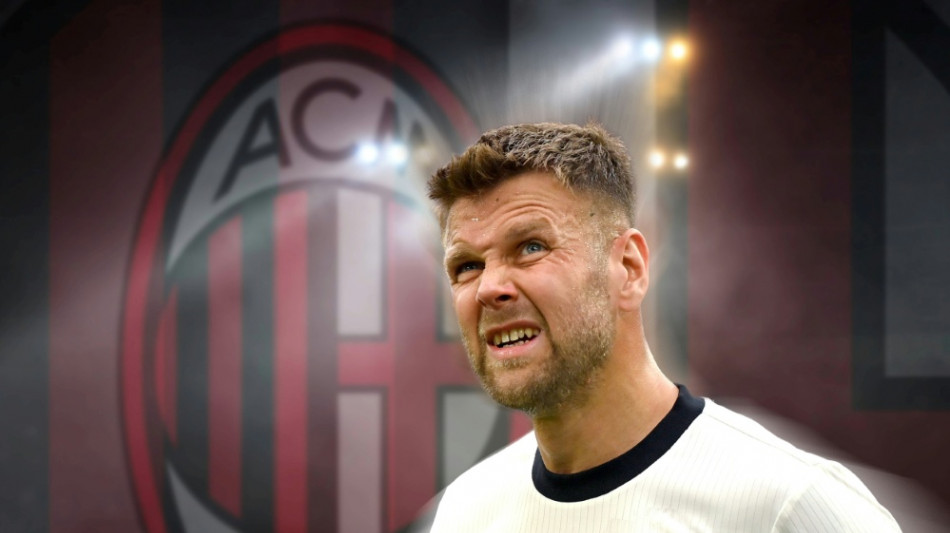 F&uuml;llkrug gibt Deb&uuml;t: Milan springt an die Spitze