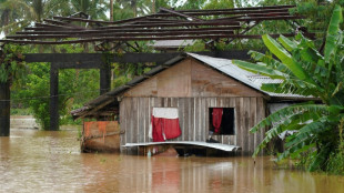 Philippines: la temp&ecirc;te Megi fait au moins 24 morts, le bilan pourrait s'alourdir