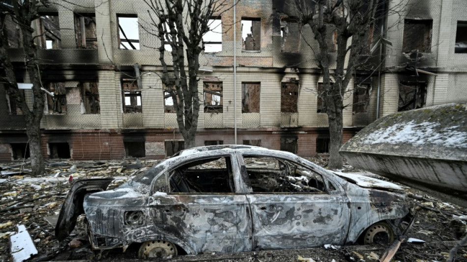 Les villes ukrainiennes sous le feu de la Russie, accus&eacute;e de vouloir "effacer le pays"