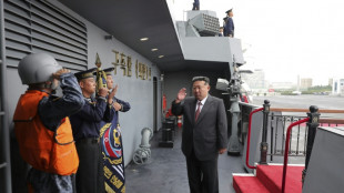 Cor&eacute;e du Nord: Kim Jong Un inspecte un nouveau destroyer de 5.000 tonnes