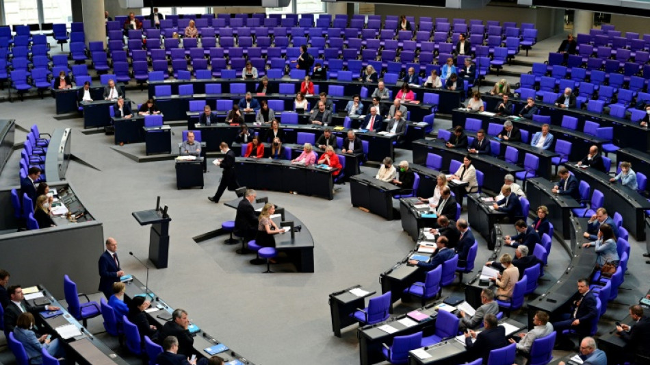 Unionsfraktion scheitert in Karlsruhe mit Eilantrag gegen Nachtragshaushalt