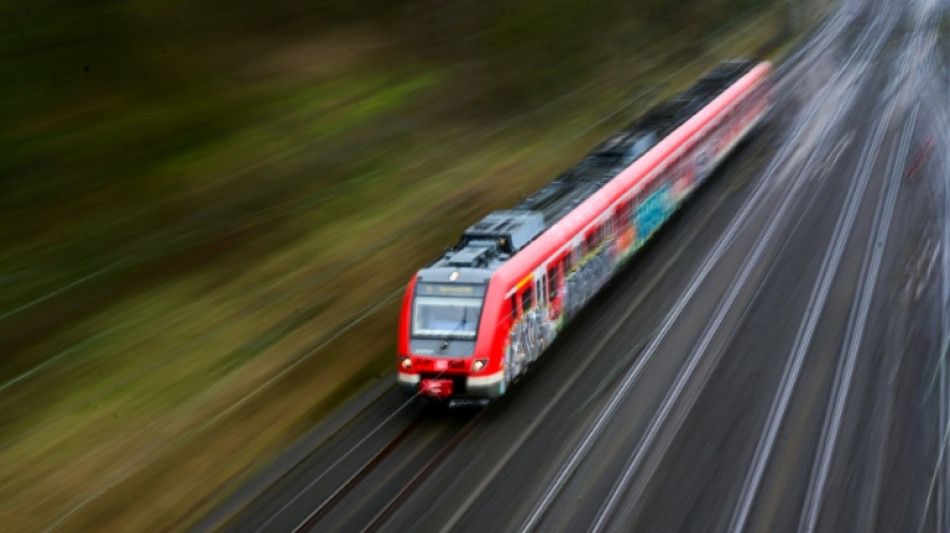 EVG droht mit Streiks im Regionalverkehr  - Bahngewerkschaft macht Druck bei Gesetz zu Sicherheit