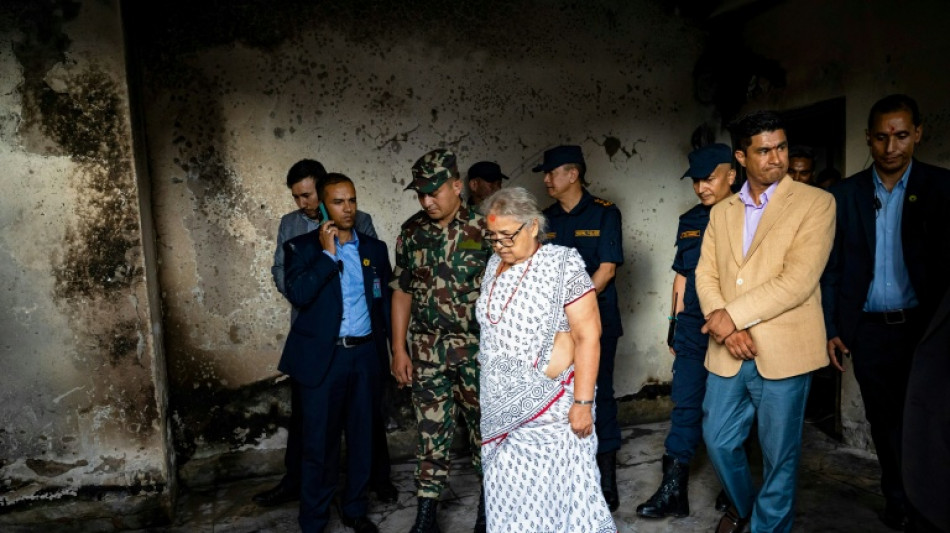 La nueva primera ministra interina de Nepal promete poner fin a la corrupci&oacute;n
