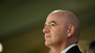 'N&atilde;o h&aacute; lugar para a viol&ecirc;ncia no futebol', diz presidente da Fifa ap&oacute;s incidentes no Maracan&atilde;