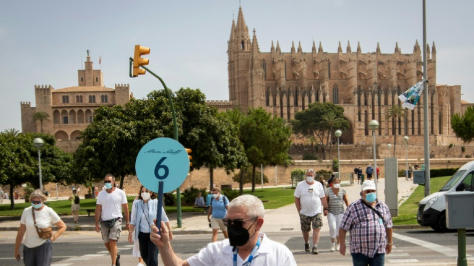 El l&iacute;der mundial del turismo TUI reduce sus p&eacute;rdidas tras las restricciones por la pandemia