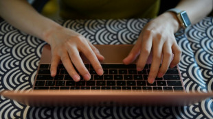 Umfrage: Mehrheit der Deutschen br&uuml;llt technische Ger&auml;te bei Problemen an