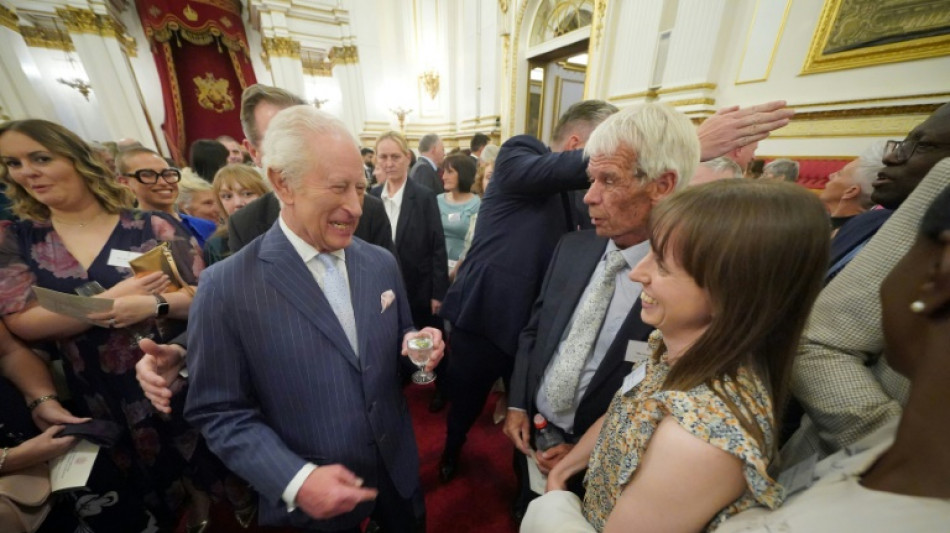 El rey Carlos III dice que cada diagn&oacute;stico de c&aacute;ncer es "desalentador, a veces aterrador"