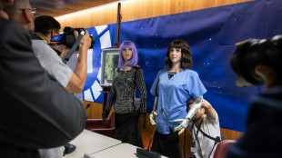 IA: &agrave; l'ONU, des robots humano&iuml;des disent pouvoir diriger le monde mieux que les humains