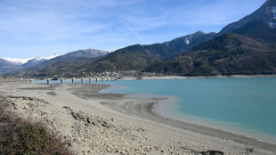 Macron annonce un "plan de sobri&eacute;t&eacute;" sur l'eau et garde son cap sur les retraites 