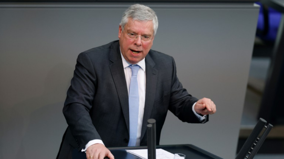 CDU-Au&szlig;enpolitiker: Durch Freilassung von Auftragsm&ouml;rder "auf schiefe Bahn gekommen"