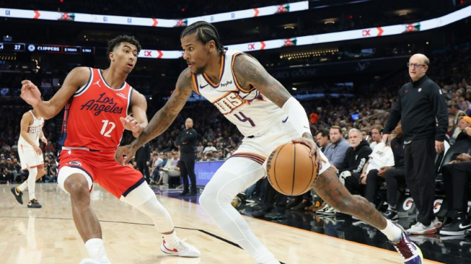 Green shines as Suns thump Clippers 115-102