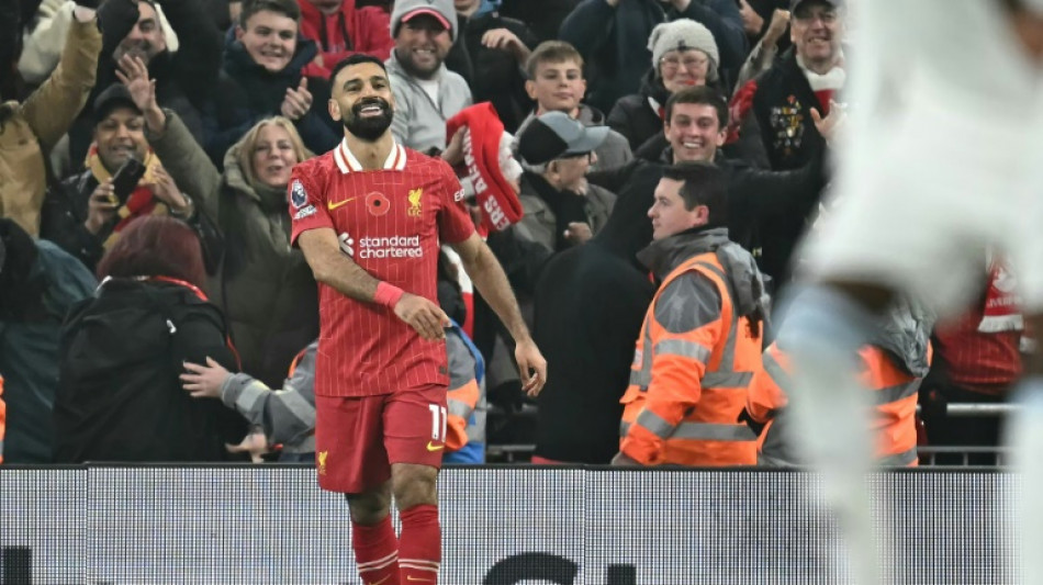 Liverpool vence e consolida lideran&ccedil;a; City perde 4&ordf; seguida
