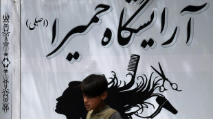 Governo talib&atilde; do Afeganist&atilde;o ordena fechamento de sal&otilde;es de beleza