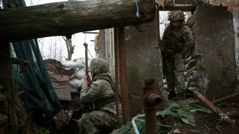 Bundesregierung weist Forderung nach Waffenlieferung für Ukraine zurück