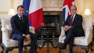 Macron se reúne con Starmer en Londres, con la inmigración en centro de las conversaciones