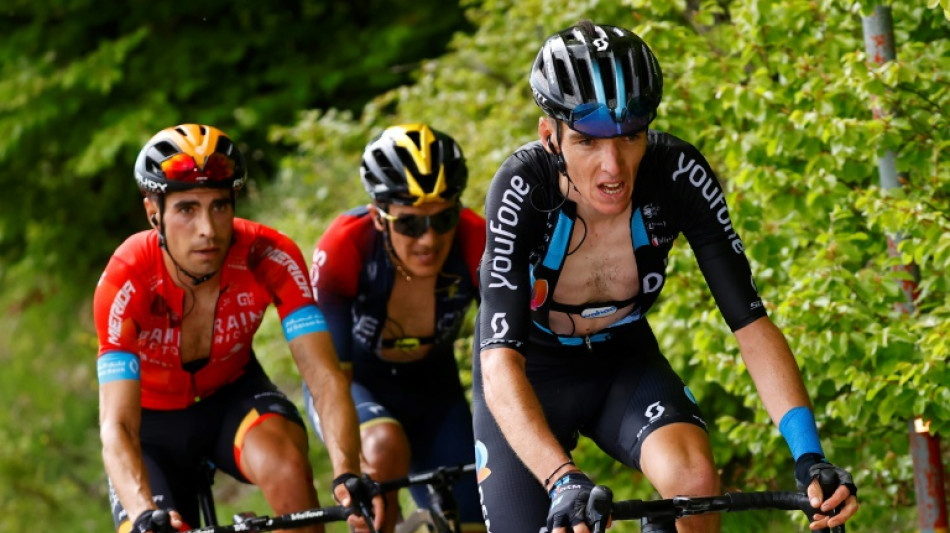 French hope Bardet biding his time as Giro d'Italia plot thickens