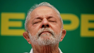 Brasilianischer Präsident Lula lässt sich an der Hüfte operieren