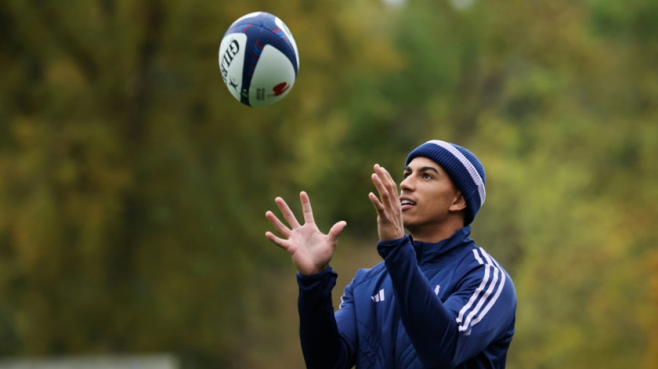 Grandidier-Nkanang, de l'or olympique au XV de France: "je suis le m&ecirc;me joueur"