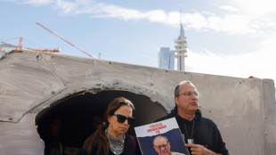 A Tel-Aviv, un tunnel et un rassemblement pour se sentir proche des otages &agrave; Gaza