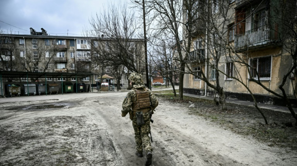 Ukraine : les séparatistes en appellent à l'aide militaire de Moscou