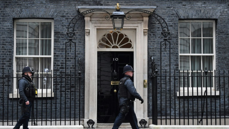 La policía limita la mención a las presuntas fiestas ilegales en su informe de Downing Street