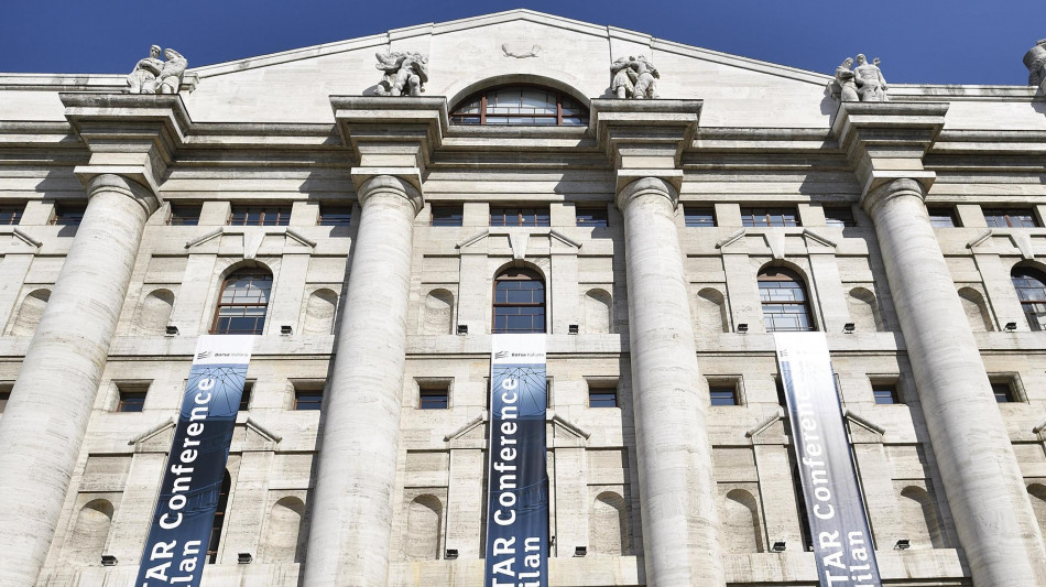 Borsa: Milano resiste (+0,1%), in luce Diasorin ed Mps, gi&ugrave; Nexi