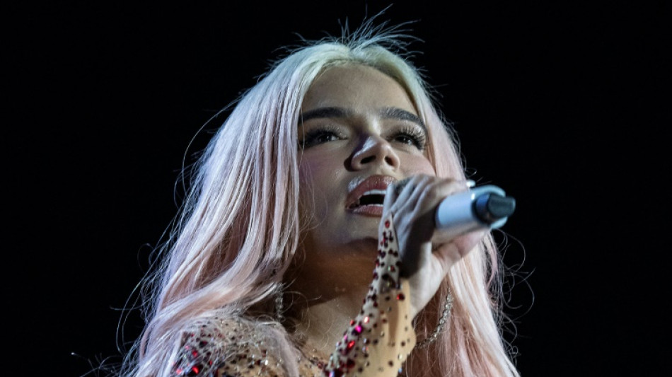 Bar&ccedil;a ter&aacute; logo de Karol G em sua camisa em jogo contra Real Madrid