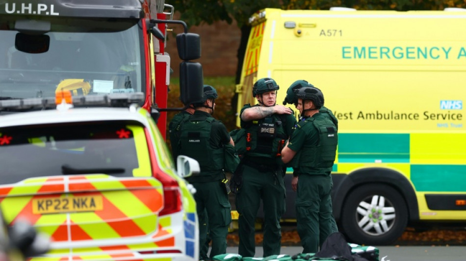 Four wounded, suspect shot in Manchester synagogue attack