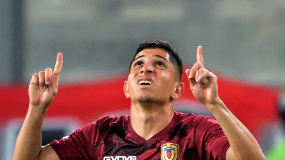 Venezuela arranca empate contra o Peru (1-1) em Lima e &eacute; 4&ordf; nas Eliminat&oacute;rias