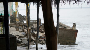 Furac&atilde;o John, rebaixado para tempestade tropical, deixa dois mortos no M&eacute;xico