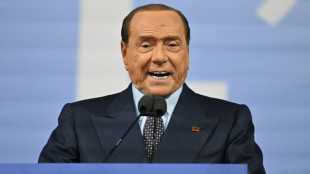 Berlusconi, hospitalizado en Italia para ex&aacute;menes de control
