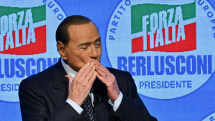 Italie: apr&egrave;s la mort de Berlusconi, son parti joue sa survie